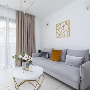 Apartament Near Opera Krakowska By Renters Prestige, Kraków
